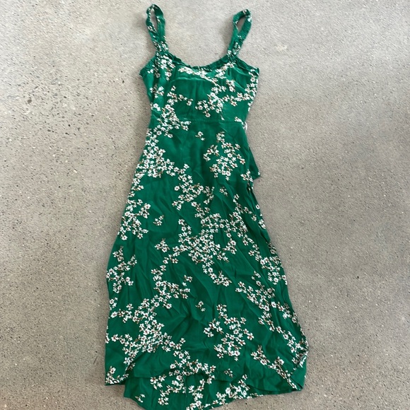 Faithfull the Brand Dresses & Skirts - Faithfull the brand summer dress size 4